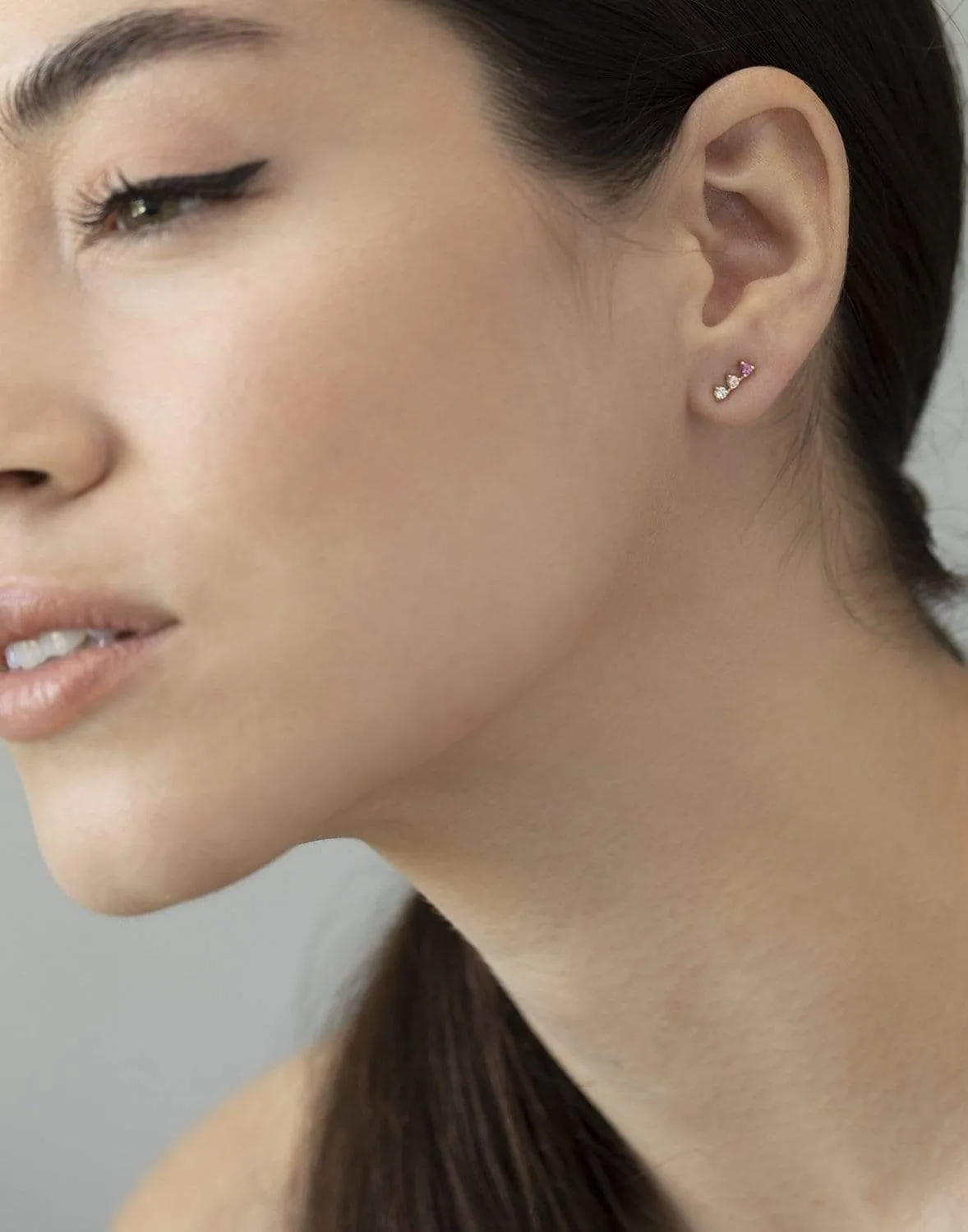 Blush Gradient Three-Step Earrings