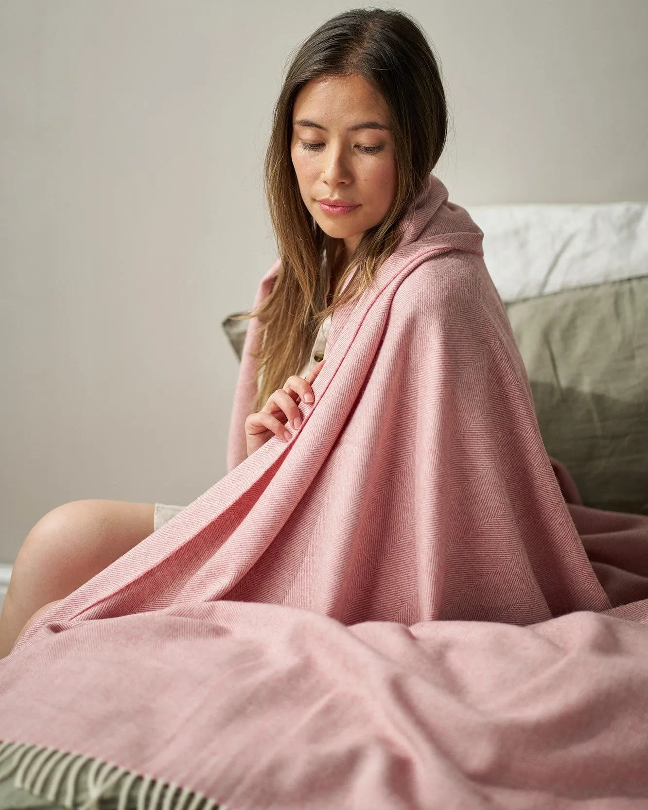 Merino Herringbone Blanket Blush Pink
