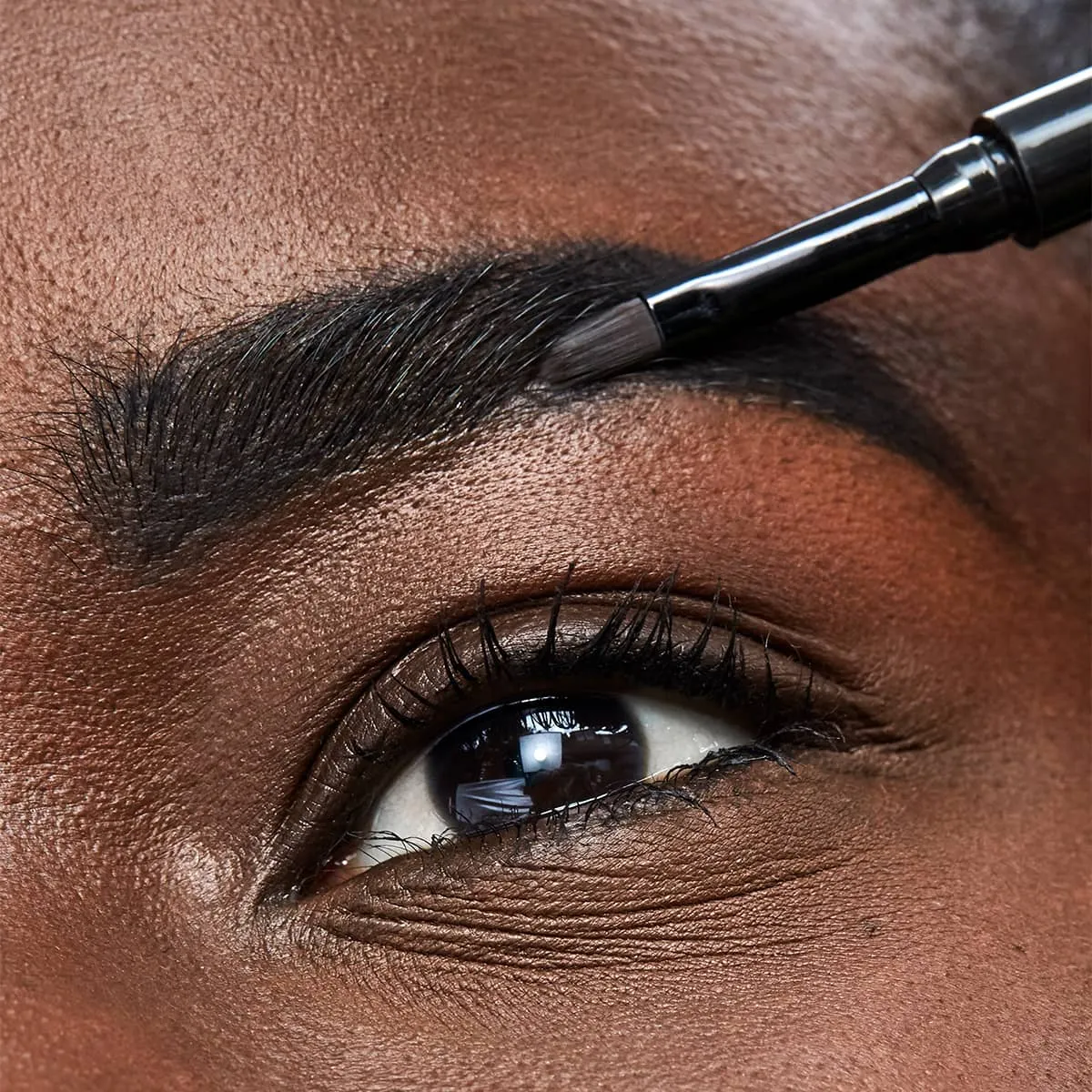 Power Stay 24-Hour Brow Pomade