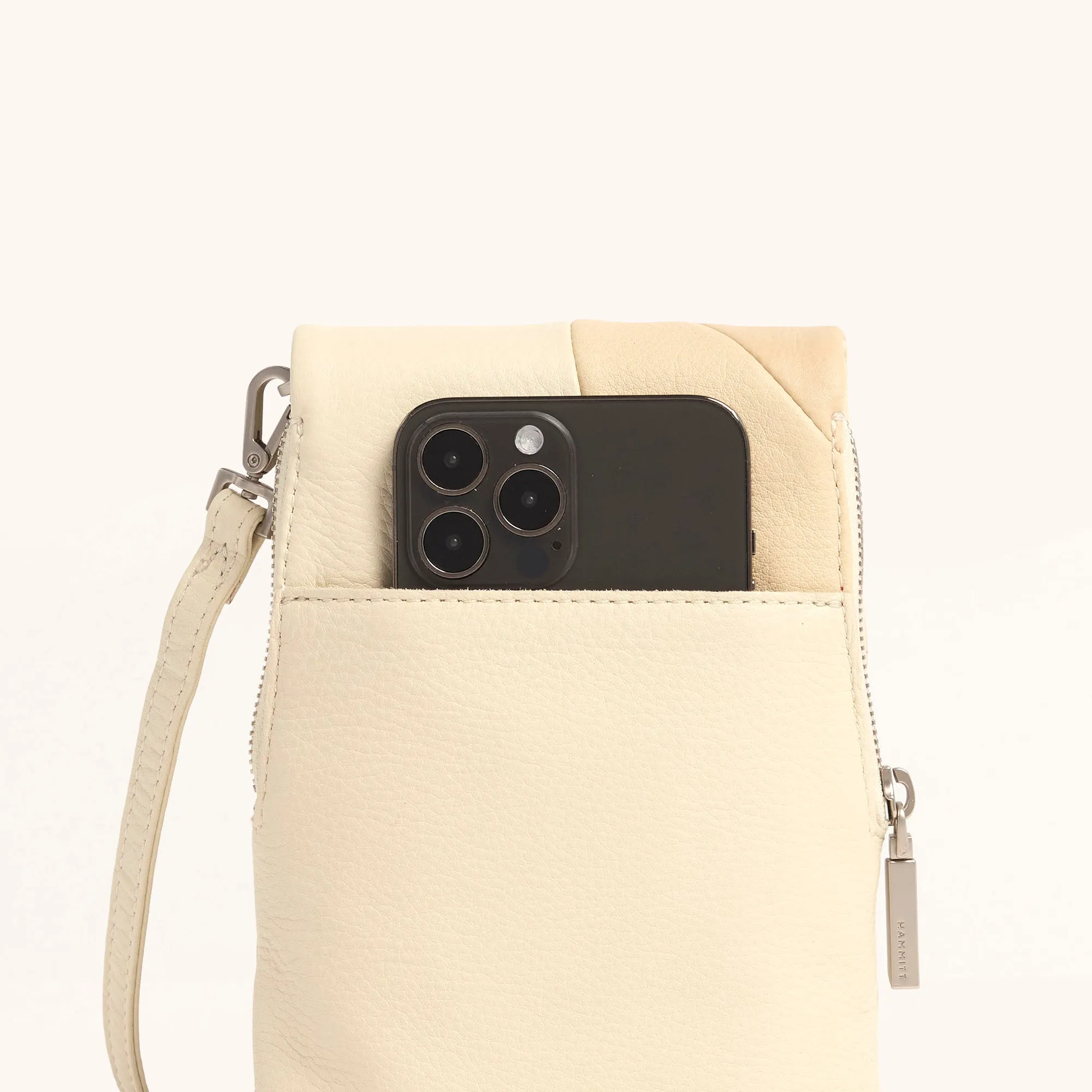 VIP Mobile | Coastal Cream/Brushed Silver